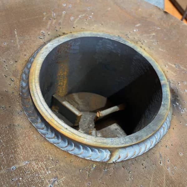 Welded pipe